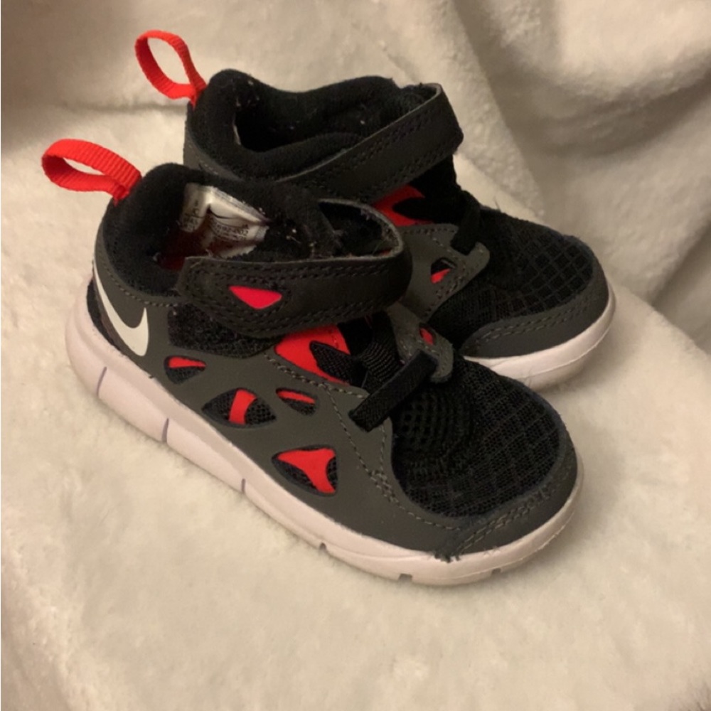 Great condition toddler Nike shoes